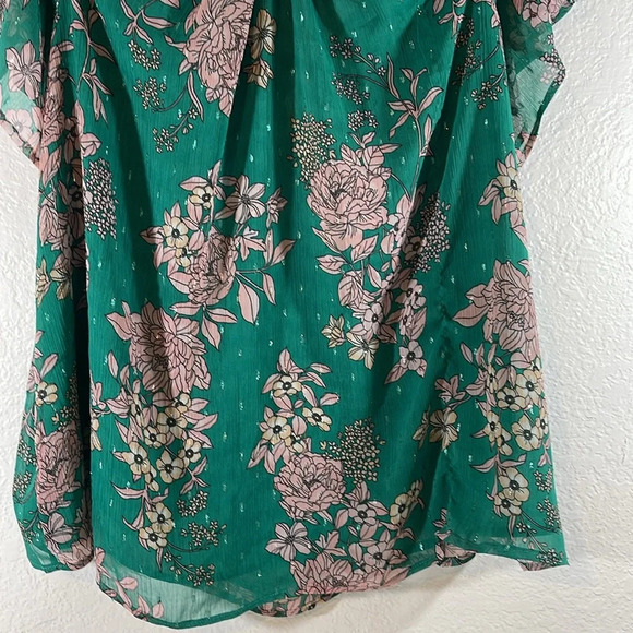 TORRID Cold Shoulder Halter Top Crinkle Chiffon Floral Green Size 2 NEW - Picture 5 of 14